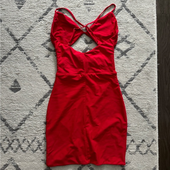 Tiger Mist Red Bodycon Dress - Picture 3 of 3